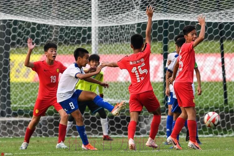 青超总决赛 | U13、U15半决赛上演两场点球大战 山东足协两组别球队冲入决赛 青超总决赛 | U13、U15半决赛上演两场点球大战 山东足协两组别球队冲入决赛